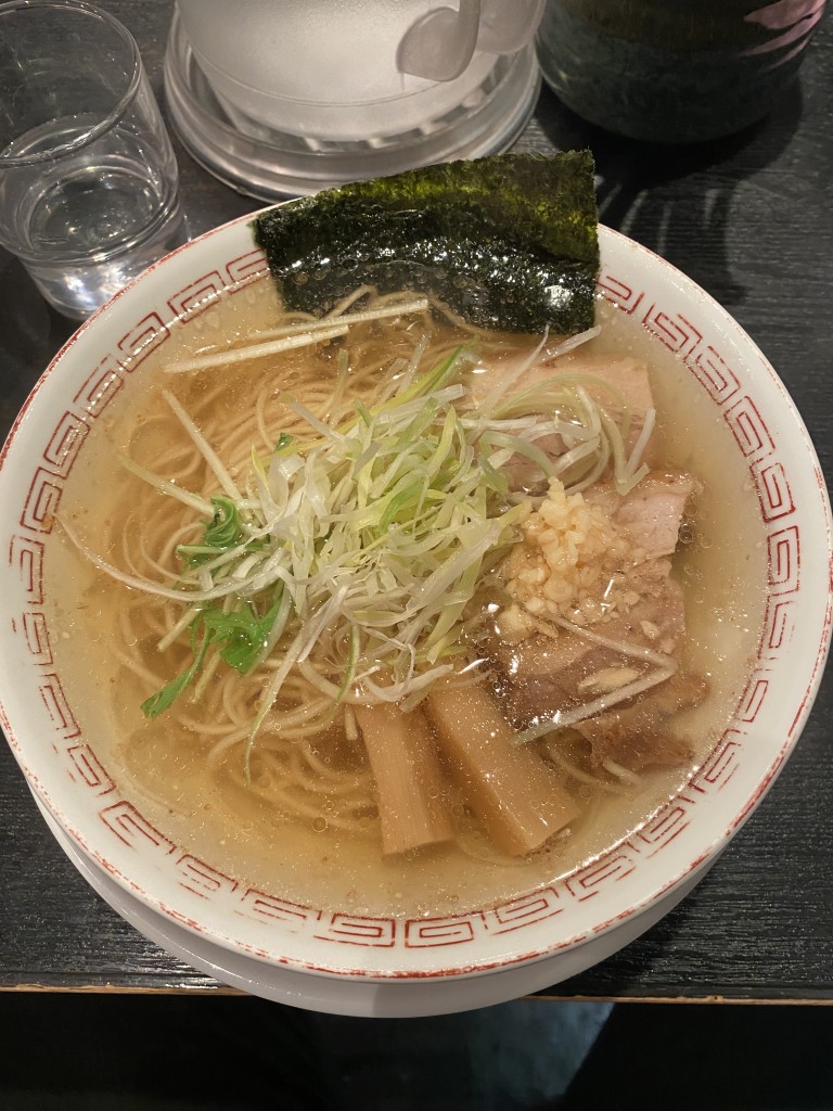 E01FB4B7-412F-49AB-8411-D00E45311A5F