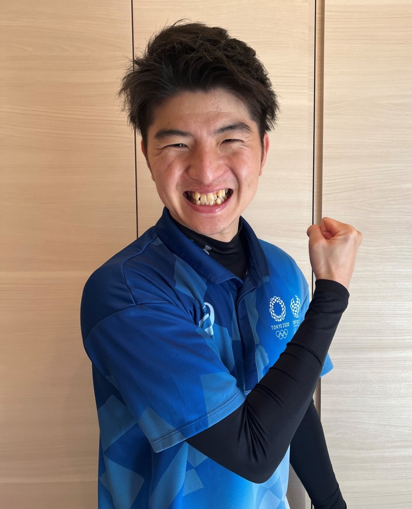 パワー！ハッ（笑顔）